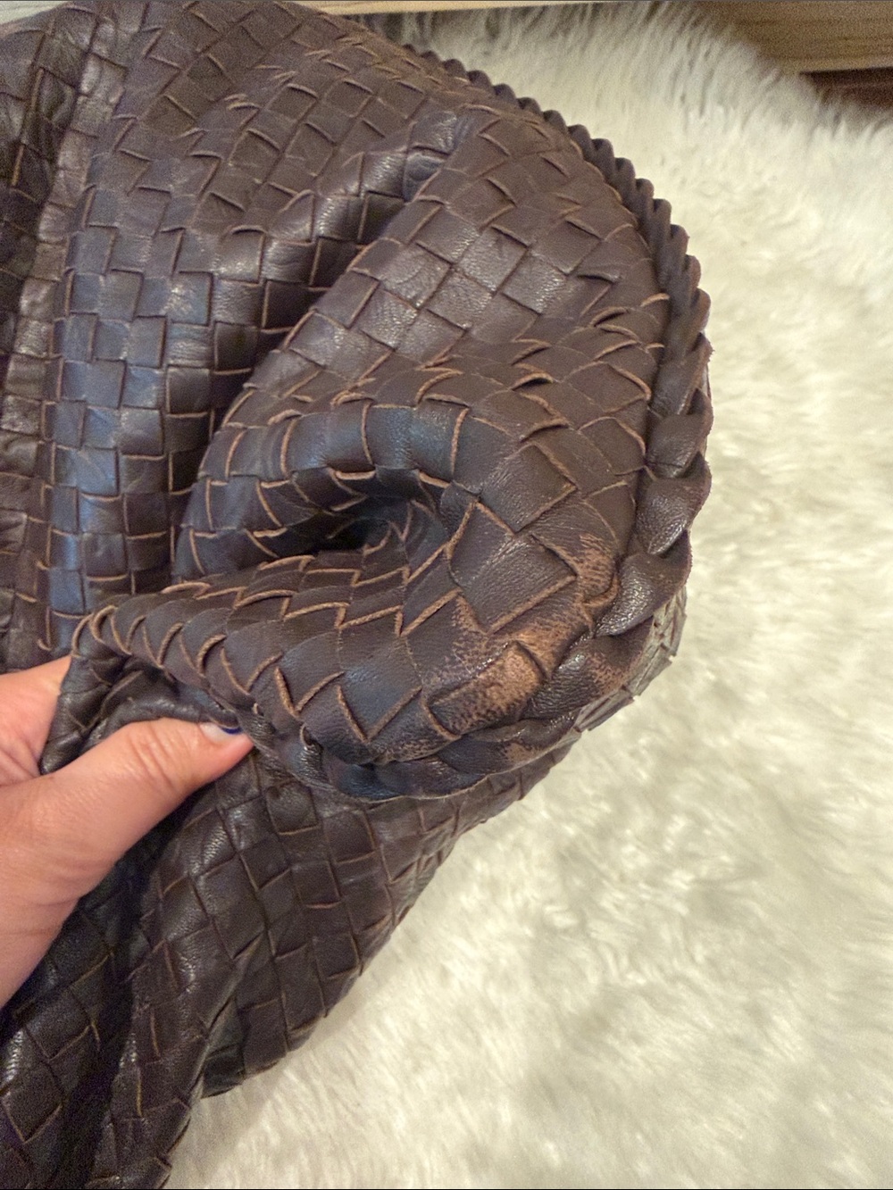 Bottega Veneta Intrecciato Leather Embossed Medium Hobo - Picture 6 of 11